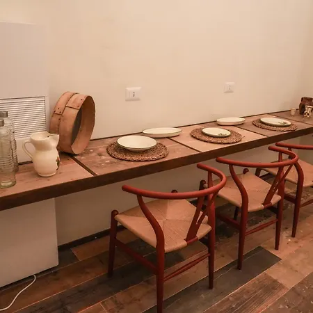 Le Volte Leccesi פורטו צ'זראו