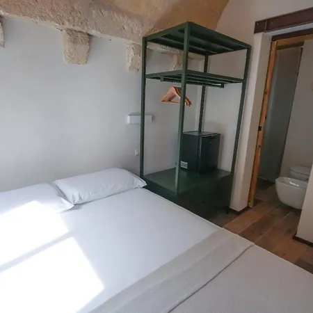 לינה וארוחת בוקר Le Volte Leccesi פורטו צ'זראו